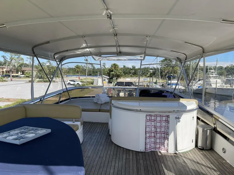 Slide: The Image of 2005 Sunseeker 75 Flybridge- LAUREL- Flybridge - 5231695