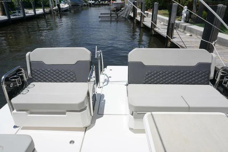 Slide: The Image of Aquila 32 Sport 2022 - 5280383