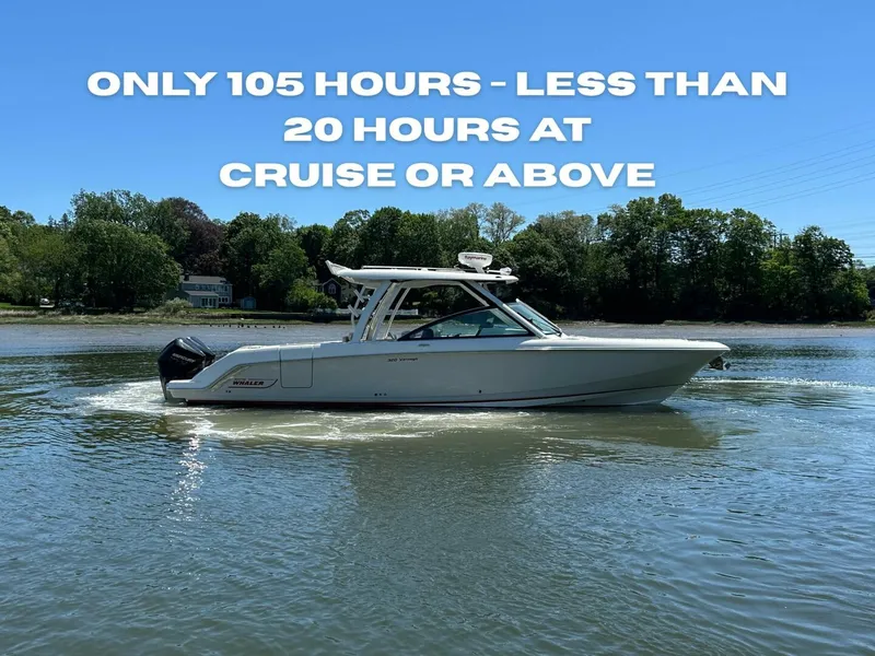 Slide: The Image of Boston Whaler 320 Vantage 2021 - 5376446