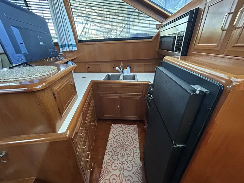 Slide: The Image of 48' Ocean Alexander galley3 - 5232867