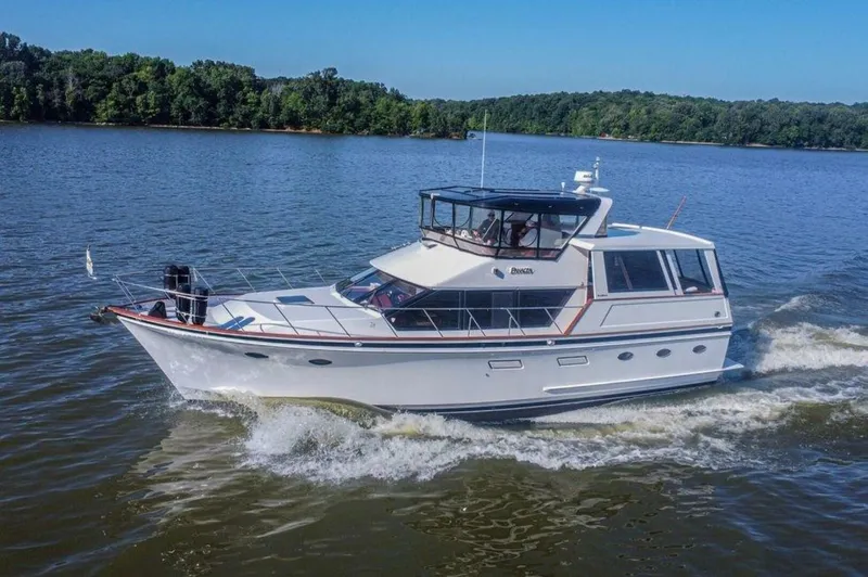 Slide: The Image of 48' Ocean Alexander port profile - 5232944