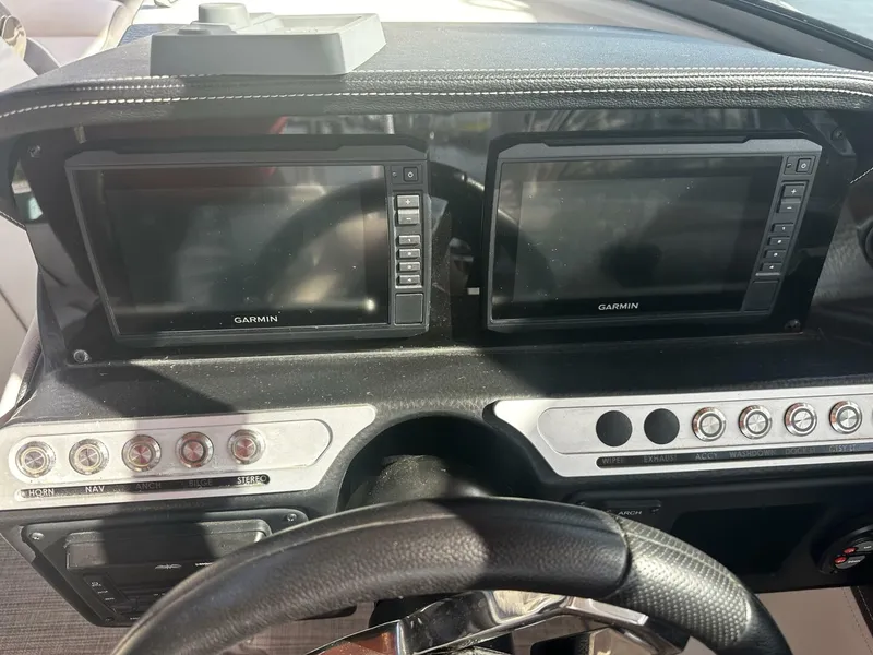 Slide: The Image of Crownline Boats 290 XSS 2022 - 5234385