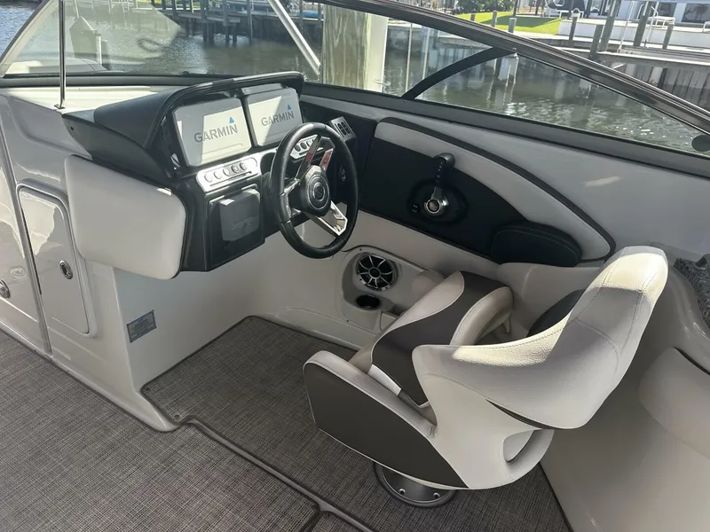 Slide: The Image of Crownline Boats 290 XSS 2022 - 5234389