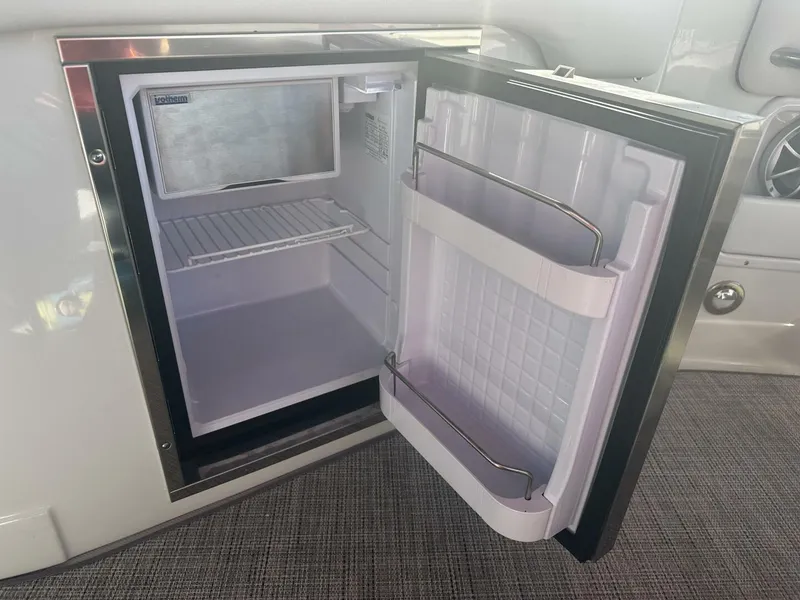 Slide: The Image of Crownline Boats 290 XSS 2022 - 5234391