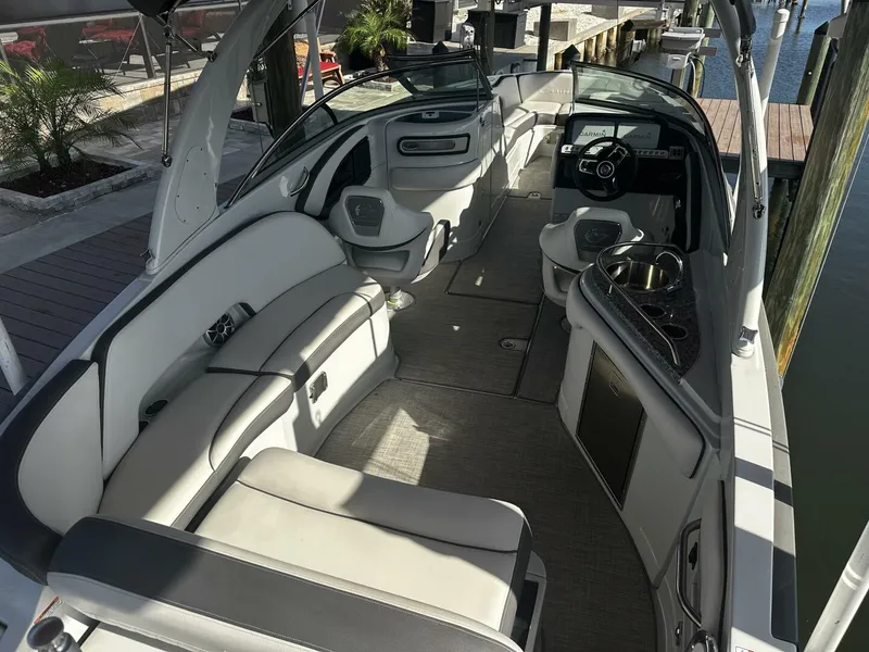 Slide: The Image of Crownline Boats 290 XSS 2022 - 5234367