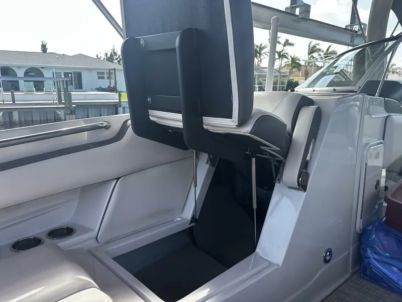 Slide: The Image of Crownline Boats 290 XSS 2022 - 5234399