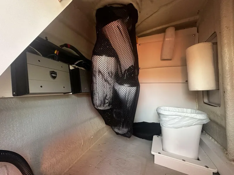 Slide: The Image of Crownline Boats 290 XSS 2022 - 5234400