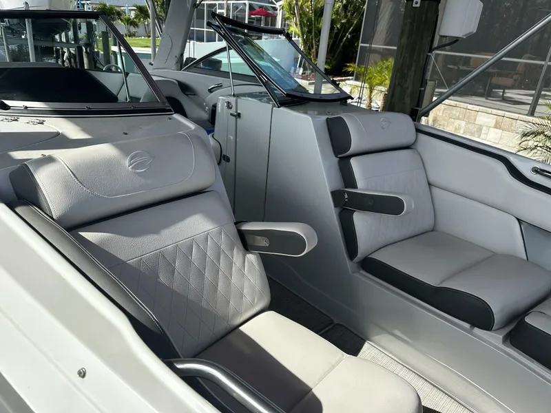 Slide: The Image of Crownline Boats 290 XSS 2022 - 5234402