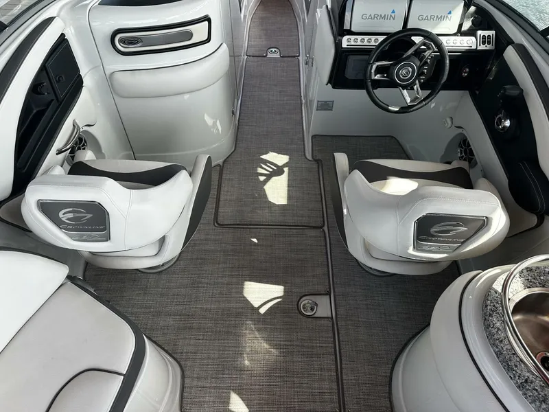 Slide: The Image of Crownline Boats 290 XSS 2022 - 5234409