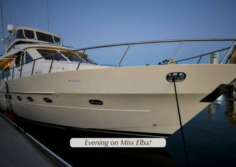 Slide: The Image of Grand Motor Yacht 2004 - 5233135