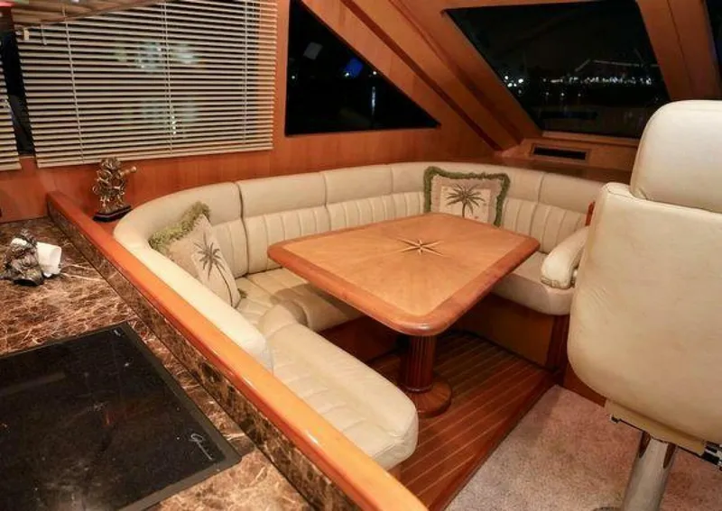 Slide: The Image of Grand Motor Yacht 2004 - 5233151