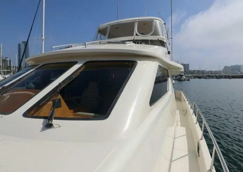 Slide: The Image of Grand Motor Yacht 2004 - 5233161