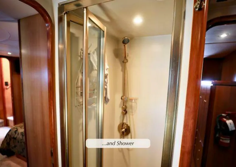 Slide: The Image of Grand Motor Yacht 2004 - 5233167