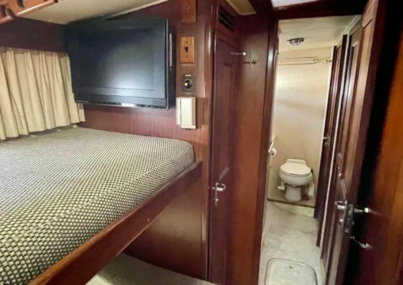 Slide: The Image of Hatteras 52 Convertible Sportfisher 1986 - 5234665