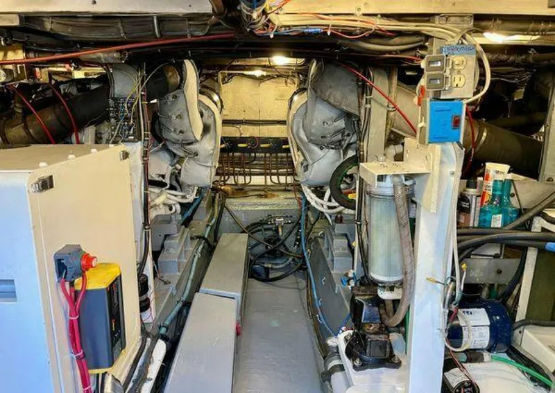 Slide: The Image of Hatteras 52 Convertible Sportfisher 1986 - 5234671