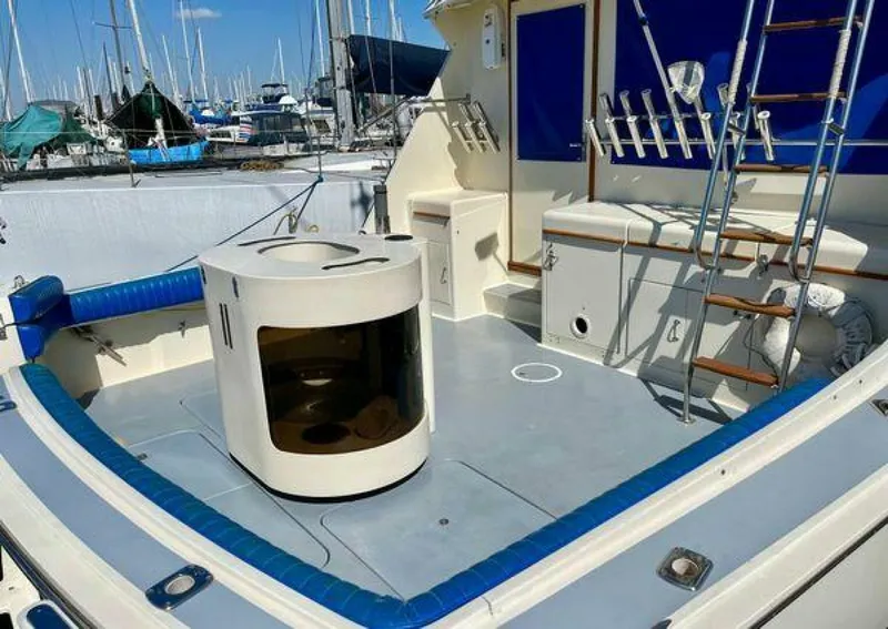 Slide: The Image of Hatteras 52 Convertible Sportfisher 1986 - 5234639