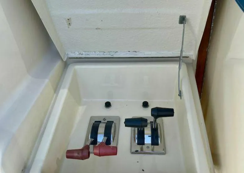 Slide: The Image of Hatteras 52 Convertible Sportfisher 1986 - 5234641