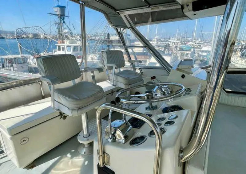 Slide: The Image of Hatteras 52 Convertible Sportfisher 1986 - 5234644