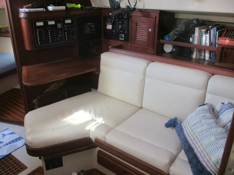 Slide: The Image of Island Packet 38 1999 - 5235298