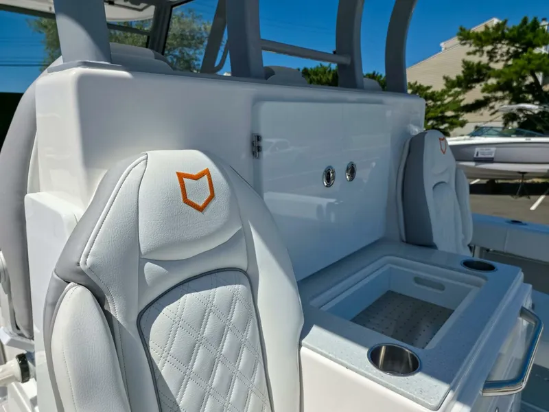 Slide: The Image of Sea Fox 368 Commander 2026 - 5583315