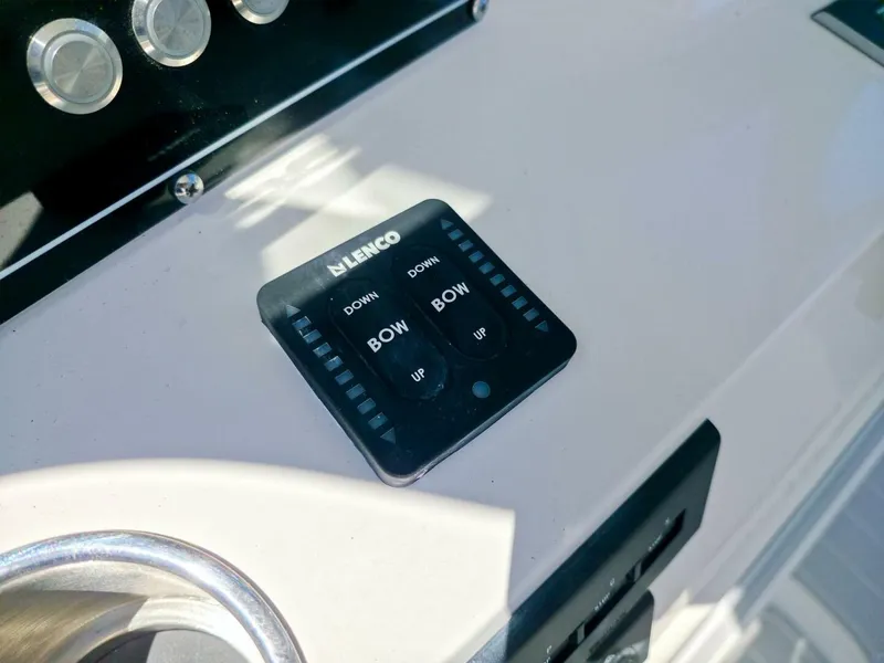 Slide: The Image of Sea Fox 368 Commander 2026 - 5583324