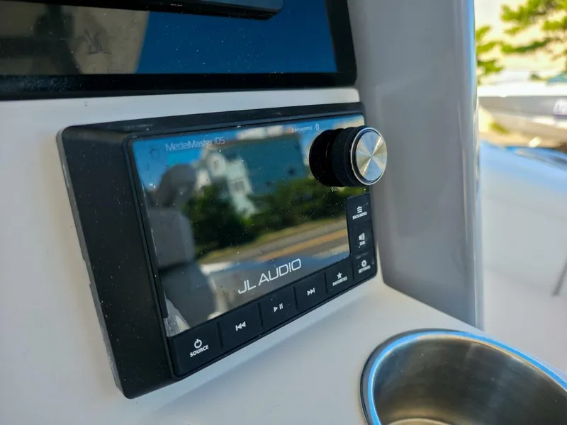 Slide: The Image of Sea Fox 368 Commander 2026 - 5583329