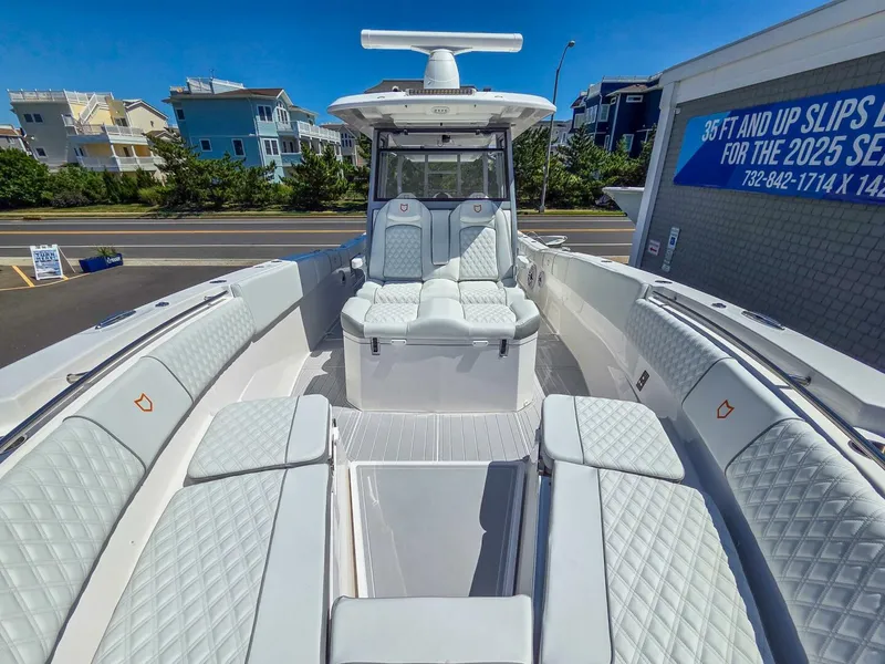 Slide: The Image of Sea Fox 368 Commander 2026 - 5583340