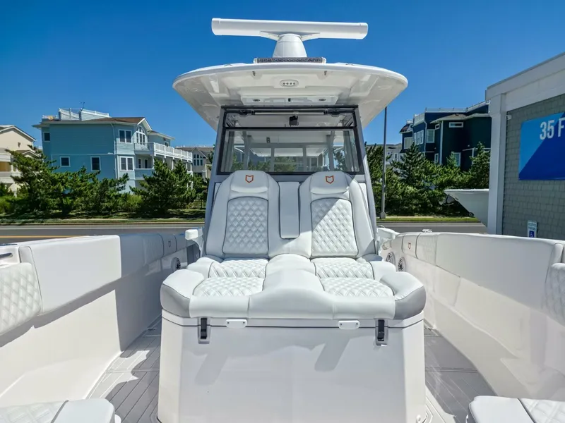 Slide: The Image of Sea Fox 368 Commander 2026 - 5583335