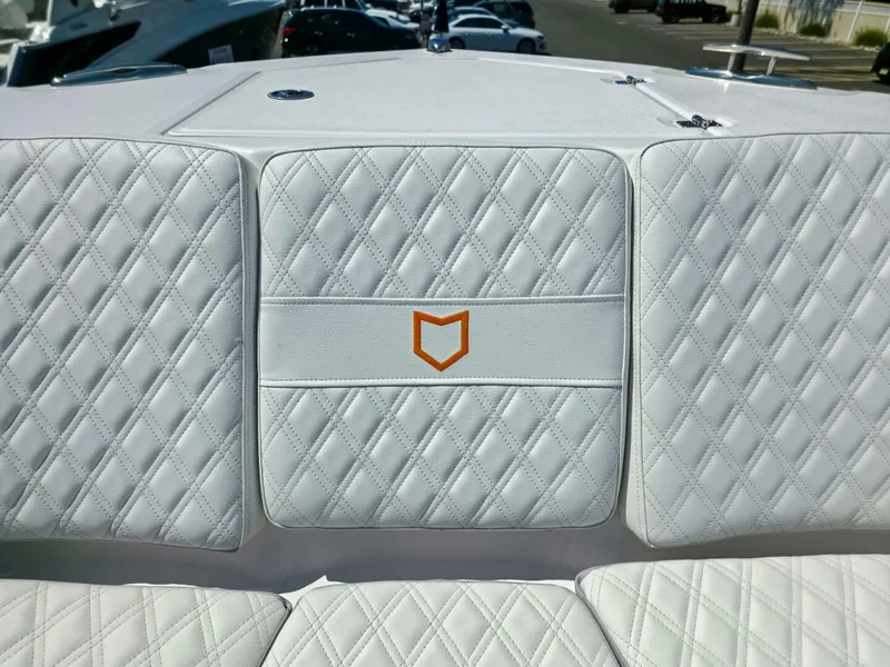 Slide: The Image of Sea Fox 368 Commander 2026 - 5583338