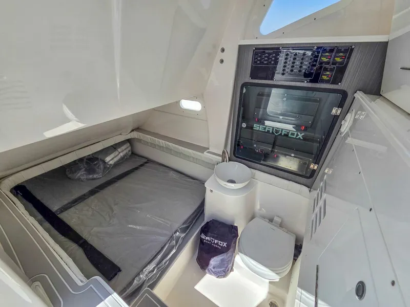 Slide: The Image of Sea Fox 368 Commander 2026 - 5583331