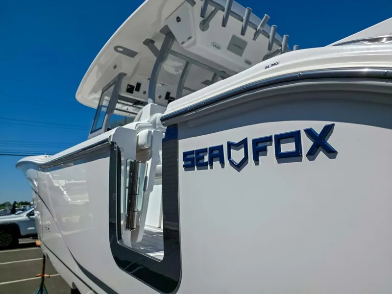 Slide: The Image of Sea Fox 368 Commander 2026 - 5583308