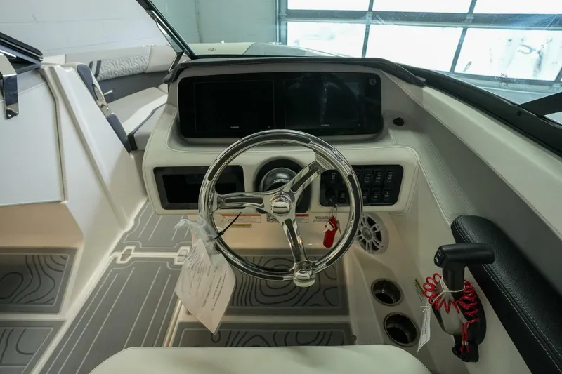 Slide: The Image of Regal LX2 2025 - 5350951