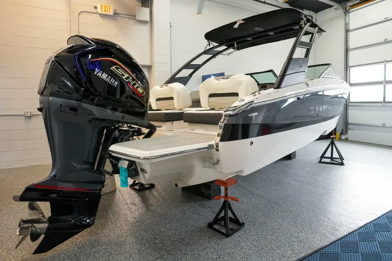 Slide: The Image of Regal LX2 2025 - 5350939