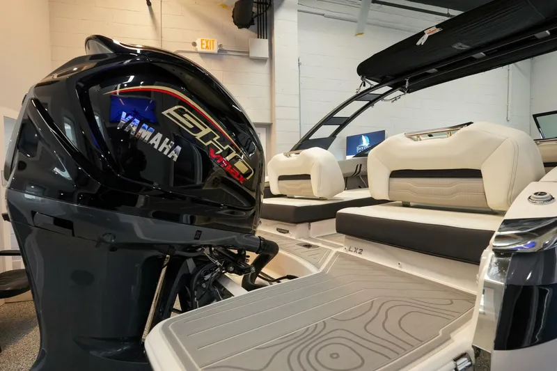 Slide: The Image of Regal LX2 2025 - 5350942