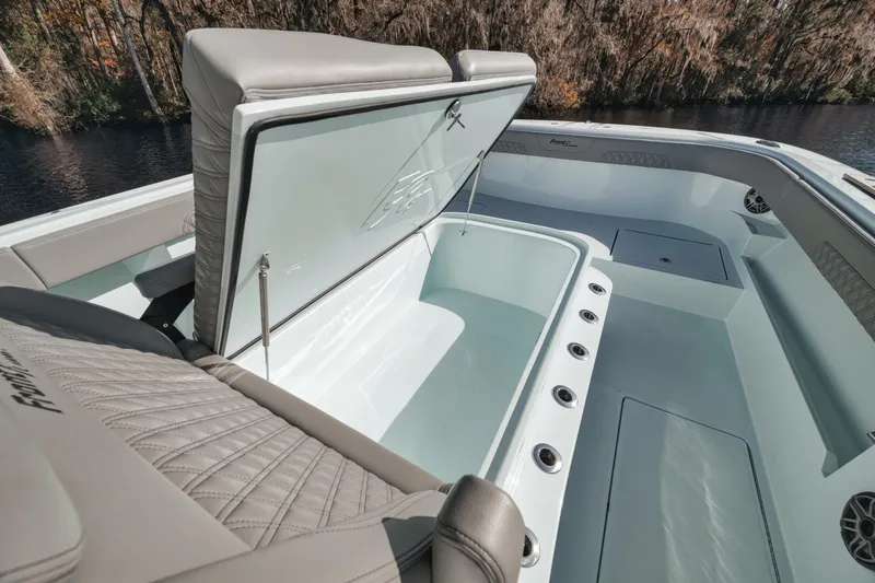 Slide: The Image of Front Runner Catamaran 2026 - 5236951