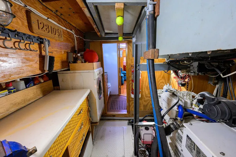 Slide: The Image of Custom 46 Dennis Schreibert Schooner 2013 - 5236907