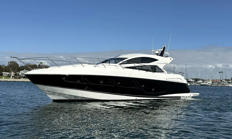 The Image of Sunseeker Predator 57 2015 - 5350720