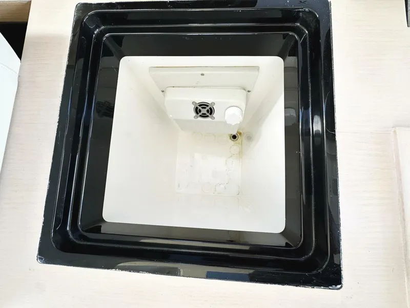 Slide: The Image of Sunseeker Predator 57 2015 - 5350764