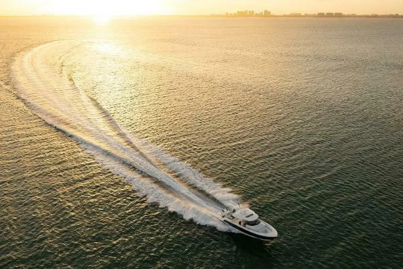 Slide: The Image of Tiara 43 LS 2023 - 5238870