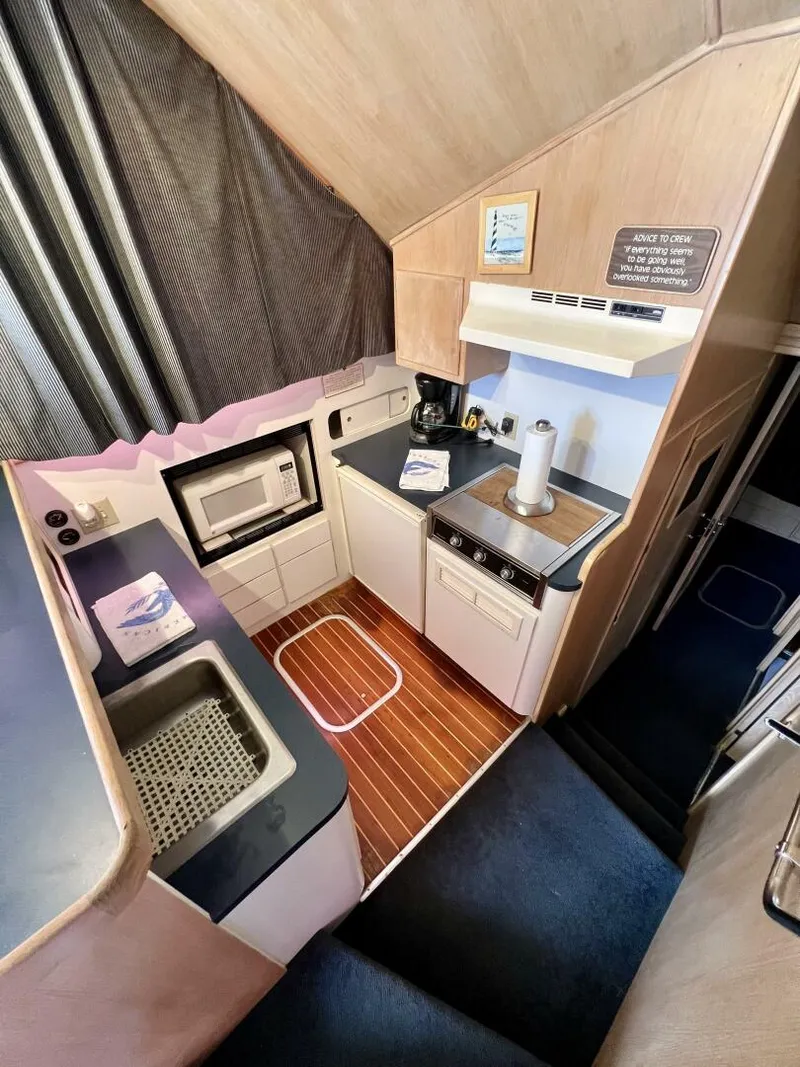 Slide: The Image of Hatteras Convertible 1988 - 5378460