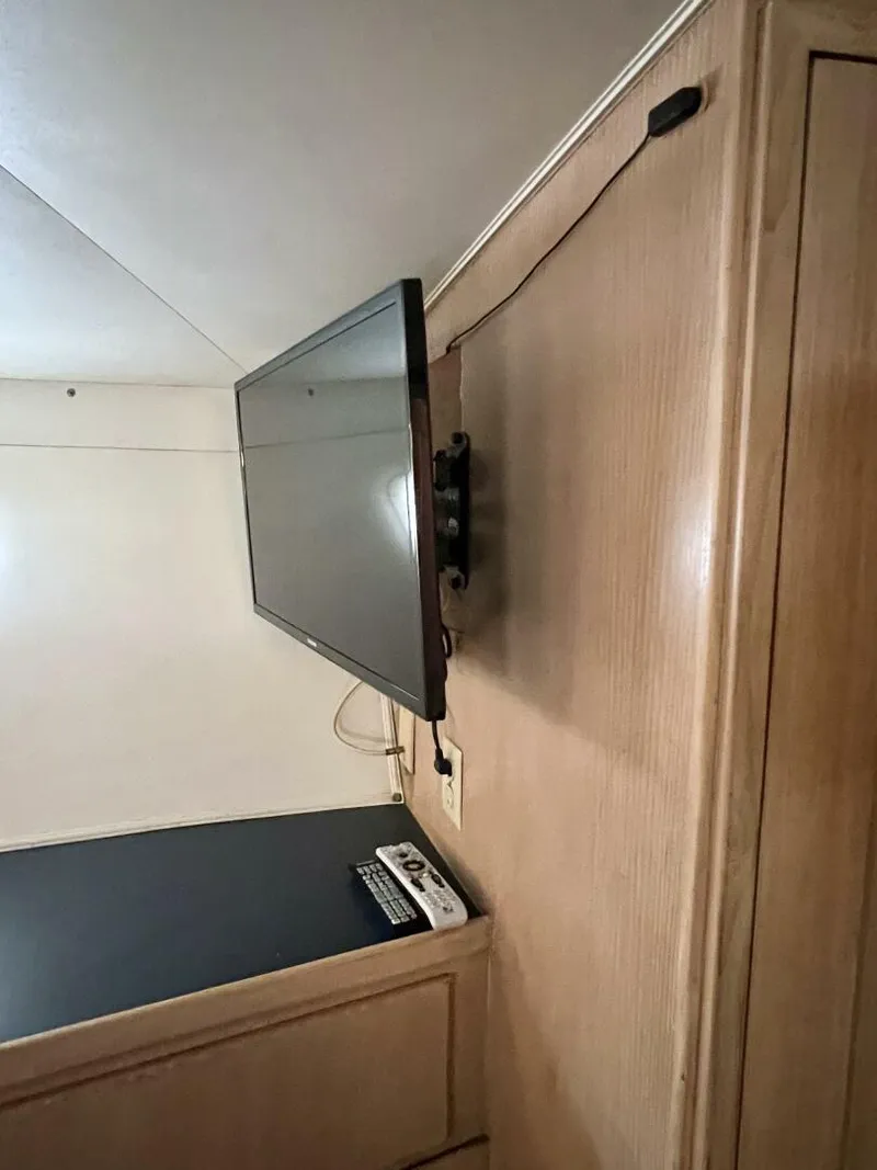 Slide: The Image of Hatteras Convertible 1988 - 5378467