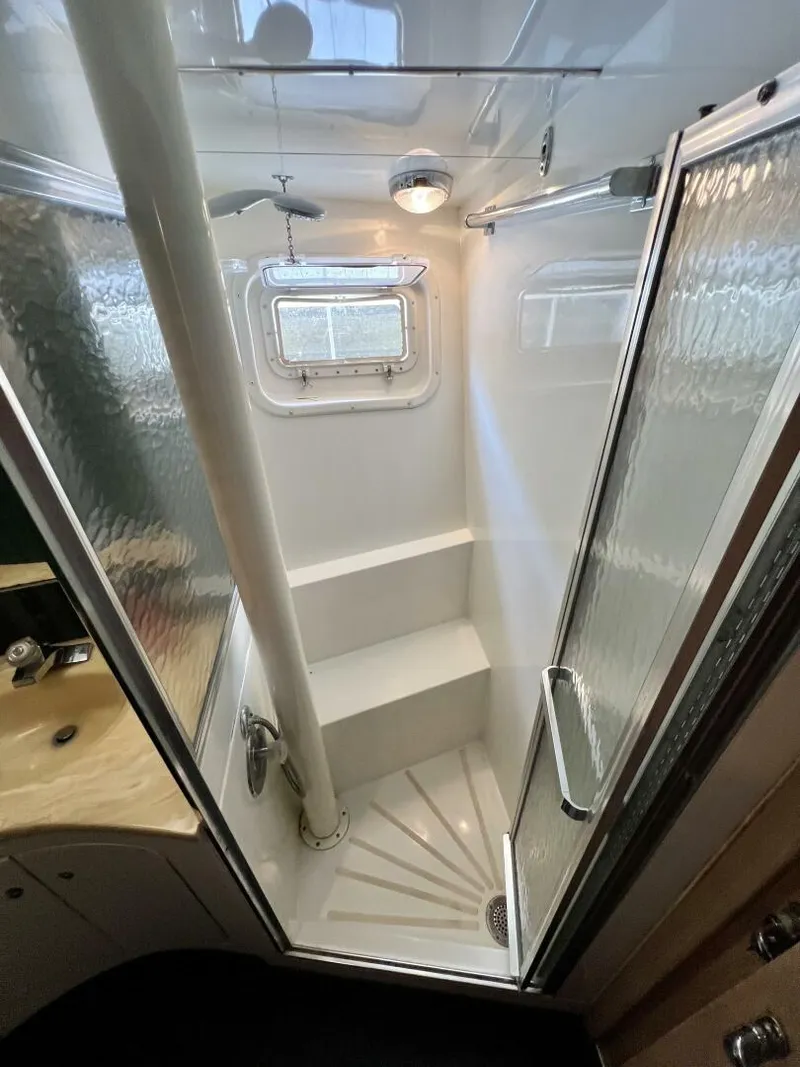 Slide: The Image of Hatteras Convertible 1988 - 5378471