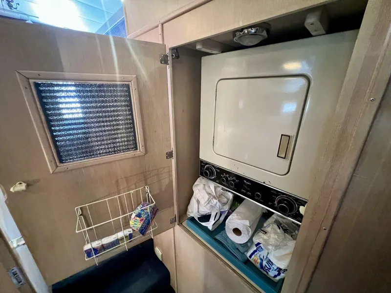 Slide: The Image of Hatteras Convertible 1988 - 5378476