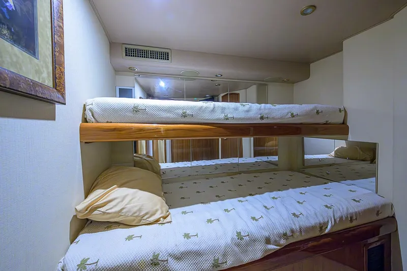 Slide: The Image of Bunk Room - 5241087