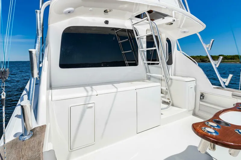 Slide: The Image of Ocean Yachts 48 Supersport 2000 - 5241386