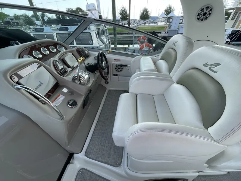 Slide: The Image of Sea Ray 34 2007 - 5248852