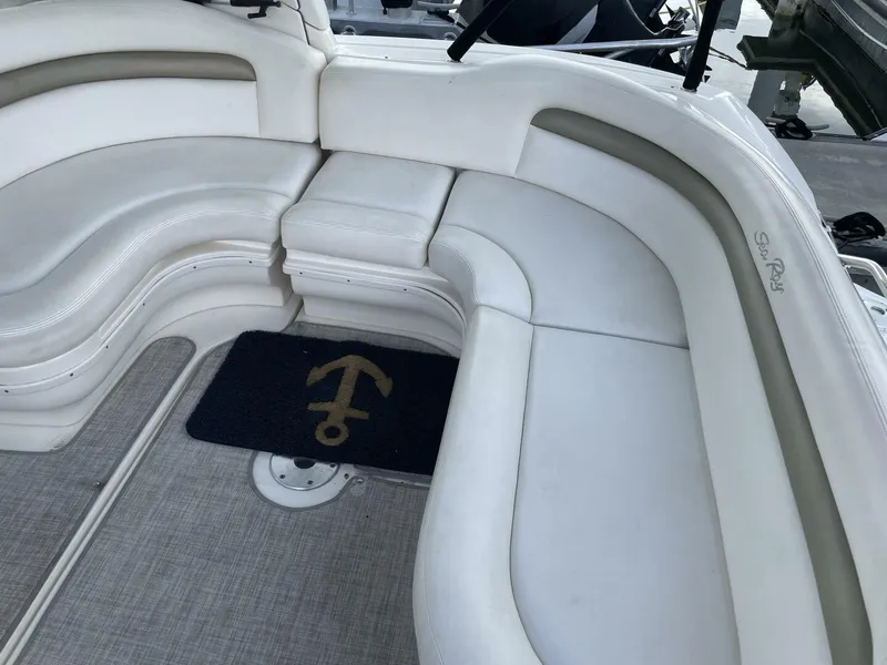 Slide: The Image of Sea Ray 34 2007 - 5248855