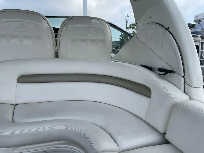 Slide: The Image of Sea Ray 34 2007 - 5248860