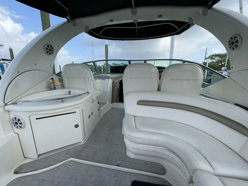 Slide: The Image of Sea Ray 34 2007 - 5248861