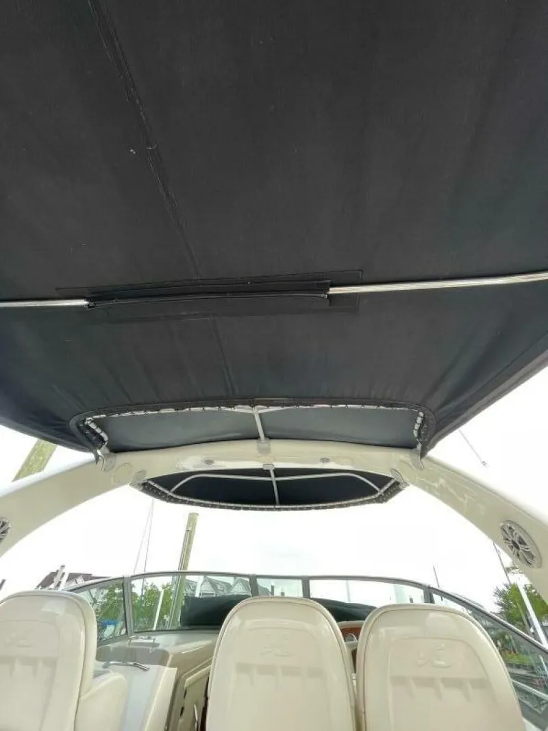 Slide: The Image of Sea Ray 34 2007 - 5248862